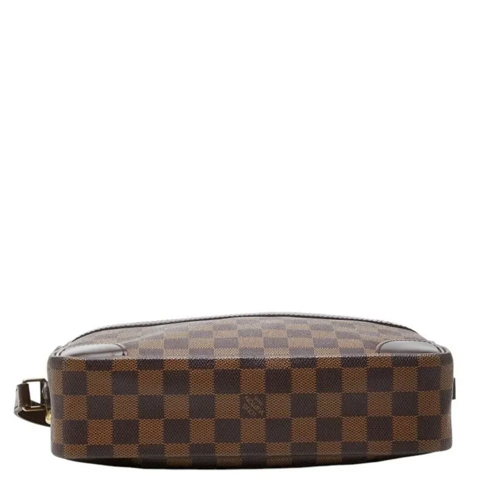 Louis Vuitton Trocadero 27 Crossbody Bag